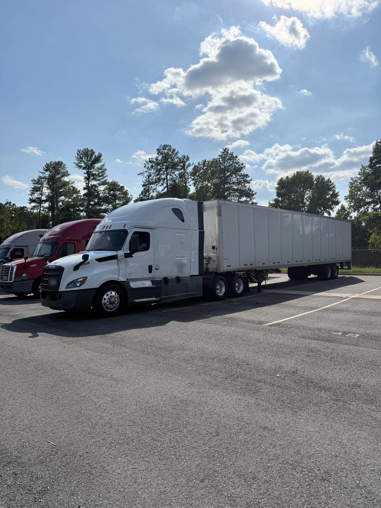 tractor trailer combo parking near I-675